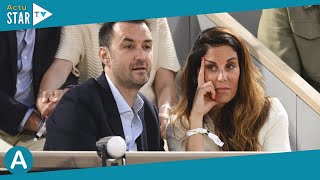 RolandGarros  Cyril Lignac et sa compagne Déborah instant précieux avec sa belle brune [upl. by Winer]