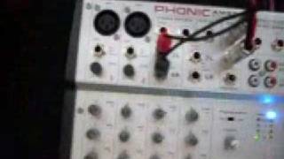 PHONIC AM220 [upl. by Sweatt]