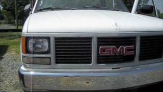 1989 GMC Sierra WT Start Up Exhaust and In Depth Tour [upl. by Mercie]