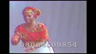 BARMANI CHOGE 1984 WAKAR SAKARAI BATA DA WAYO HAUSA TRADITIONAL SONG [upl. by Zweig]