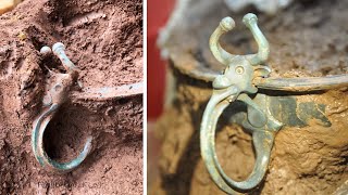 12 Most Incredible Ancient Artifacts Finds [upl. by Papert]