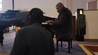 Dolores S Stewart Funeral and son Glen plays the piano at Metropolitan Baptist Church Newark NJ [upl. by Eleon]