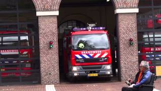 Brandweer Eindhoven Rukt uit met 2331 Summa College Sterrenlaan voor Rookmelder Eindhoven [upl. by Leacock530]