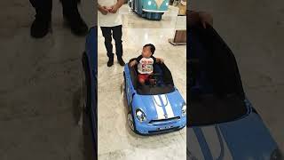 Neneco dando um rolê no shopping bebê baby carros [upl. by Swayder19]