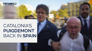 Carles Puigdemont flees after his rally speech in Catalonia [upl. by Idolem]