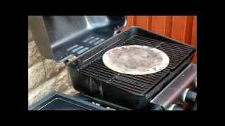 Perfect Pizza using a BBQ amp Pizza Stone [upl. by Goldenberg459]