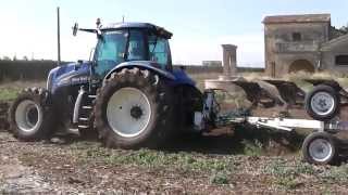 new holland tg285 in aratura [upl. by Aisercal758]