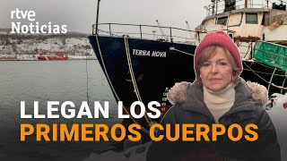 NAUFRAGIO TERRANOVA Llega a tierra el PRIMER BARCO con DOS FALLECIDOS  RTVE Noticias [upl. by Elfrida580]