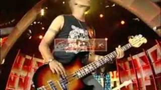 Slank  Mars Slankers Lo Harus Grak Maju Tak Gentar amp Jurustandur medley Live [upl. by Brom]