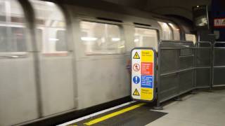 London Underground  Ex Northern line 1972 MkI Tube Stock departing Green Park [upl. by Hare]