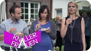 HorrorFamilienfeier subtitled  Knallerfrauen mit Martina Hill [upl. by Duaner]