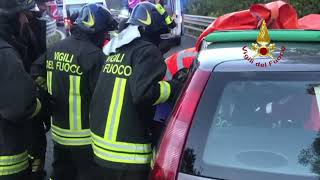 Video A8 incidente svincolo Lainate in direzione Milano [upl. by Valora916]