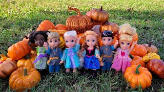 Pumpkin race  Elsa amp Anna toddlers  fall time  Barbie girls [upl. by Atinahs930]