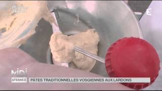 RECETTE  Pâtes traditionnelles vosgiennes aux lardons [upl. by Gerbold]