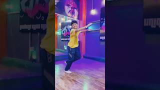 Mujhe Rang De hip hop dance dance shortvideo dancevideo trending viralvideoshorts [upl. by Eynenihc]