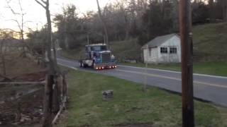 Kenworth w900b cummins powered on the jake brake [upl. by Yeltsew297]