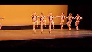 Beautiful Armenian dance Berd dance group of Armenia 🇦🇲 ♥️ Concert in Glendale Armenia Armenians [upl. by Maharg757]