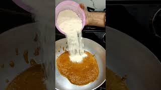 BESAN KE LADDU IN 5 MINUTES Quick amp Easy Recipe  बेसन के लड्डू आसानी से बनाईये [upl. by Edy581]