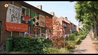 Gestolen spandoek terug aan gevel in Gilze [upl. by Comethuauc]