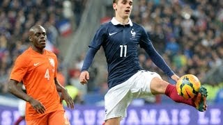 Antoine Griezmann première en A [upl. by Akinnor]