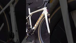 TREK MADONE SLR 7 GEN 8 2025 Era WhiteSupernova Marble [upl. by Katine]