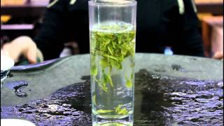 How to brew Long Jing Dragon Well Chinese Green Tea [upl. by Borchers16]