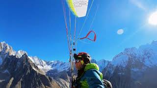 Parapente Aiguille du Midi et Vallée Blanche [upl. by Anewor84]