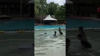 Swimming pool at Felda Residence Tekam Jerantut Pahang [upl. by Shinberg752]