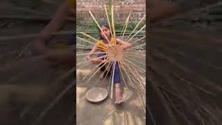 Hard working girl in bamboo basket shortvideo [upl. by Zehc]