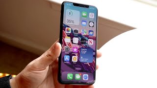 Is The iPhone XS BAD In 2022 [upl. by Nylicaj360]