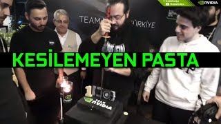 HEDİYE GTX 1080 Ti PASTANIN İÇİNDE SAKLI [upl. by Kirschner]