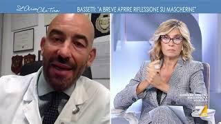 Stop alle mascherine al chiuso la proposta di Matteo Bassetti quotQuando avremo vaccinato [upl. by Oag]