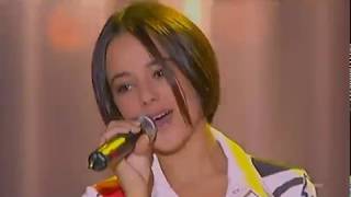 Alizée  Gourmandises Live 2001122  Les petits anges de Noël  Childrens Show  France 2 [upl. by Ardnos]