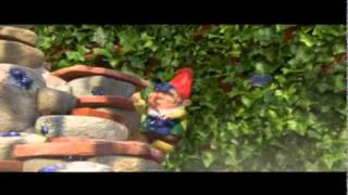 Gnomeo amp Juliet  Red and Blue Dont Mix [upl. by Linetta]