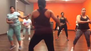 ZUMBADANCE FITNESS  I Need Your Love by Shaggy ft Mohombi [upl. by Couchman110]