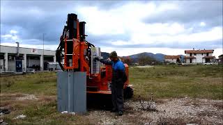 PAUSELLI Pile driver machine mod 900 Installation of pile for acoustic panels [upl. by Hanoy259]