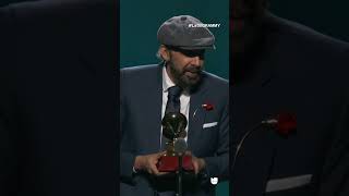 JuanLuisGuerra hizo una especial dedicatoria de su LatinGRAMMY Álbum del Año [upl. by Nilde]