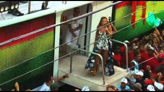 Ivete Sangalo agita seu camarote em Salvador [upl. by Gnouc25]