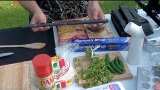 Cocinando con la Metralleta UZI 9 mm en Español IMI Israel Military Industries [upl. by Skardol]