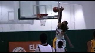 Jarelle Reischel Posters Defender at Nike EYBL 1 Boo Williams [upl. by Eseerahs]