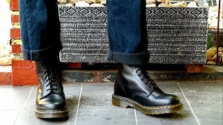 Dr Martens 1460 Black Smooth [upl. by Oir]