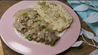 بيكاتا اللحم بصوص المشروم في طاسه واحده جاهزه في دقايق  Beef Piccata With Mushroom Sauce [upl. by Nosreme209]