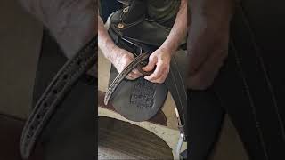 How to fit Dressage girth Convertors to any Australian Stock Fender Halfbreed or Western saddle [upl. by Torrie]