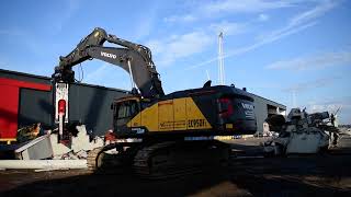 Volvo EC 950F excavator with MBI Dehaco SH 1100R Eagle III scrap shear  Van Kempen Afbraakwerken [upl. by Ahsikel]