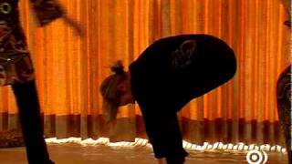 Qigong deel 1 van de basisoefening Lift Chi Up Pour Chi Down [upl. by Marianna534]