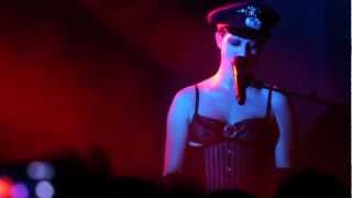 Amanda Palmer performs quotCoinOperated Boyquot by crowd request Abart [upl. by Rosio]