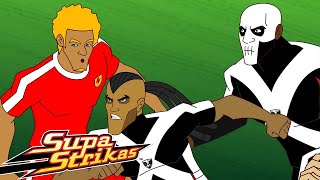 Supa Strikas  Schemi di gioco pericolosi  Cartoni animati sul calcio per bambini [upl. by Anibur401]