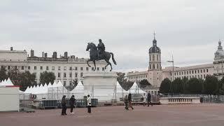 Grand tour de France Lyon La place Bellecour [upl. by Brodench462]