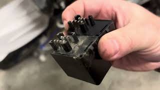 Drz400 blinker relay replacement [upl. by Pandich]