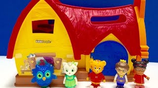 DANIEL TIGER NEIGHBOURHOOD Toys Cabin Sleepover [upl. by Naginnarb779]